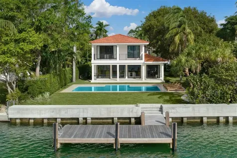 2770 Sunset Drive Miami Beach FL 33140