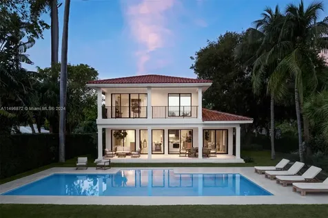 2770 Sunset Drive Miami Beach FL 33140