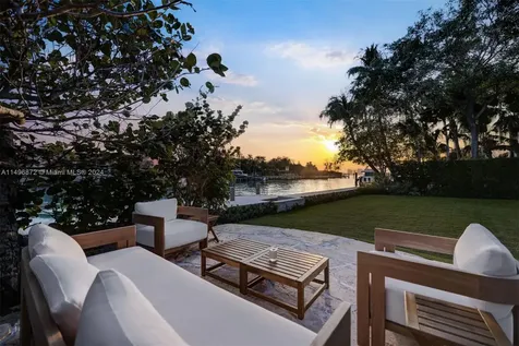2770 Sunset Drive Miami Beach FL 33140