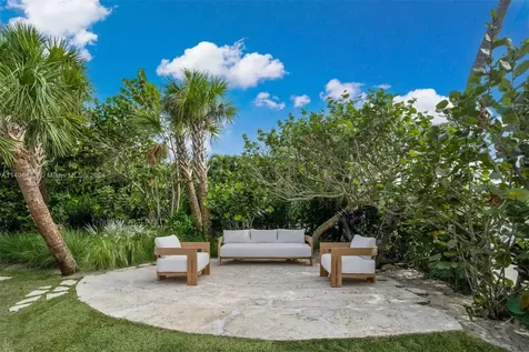 2770 Sunset Drive Miami Beach FL 33140