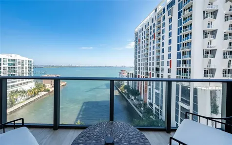 460 NE 28th Street Miami FL 33137