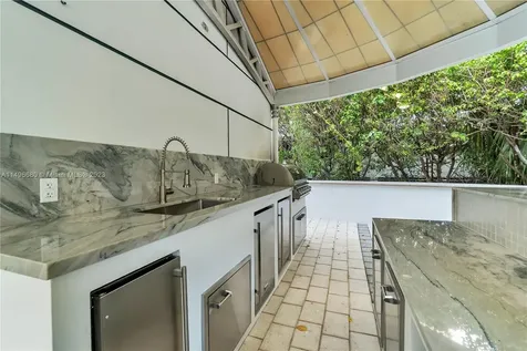 2127 Brickell Avenue Miami FL 33129
