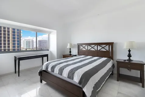 480 NE 31st Street Miami FL 33137