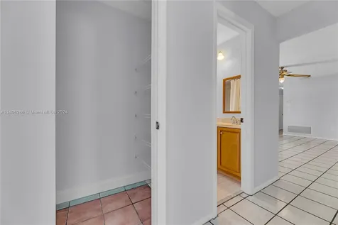 4060 NW 120th Way Sunrise FL 33323
