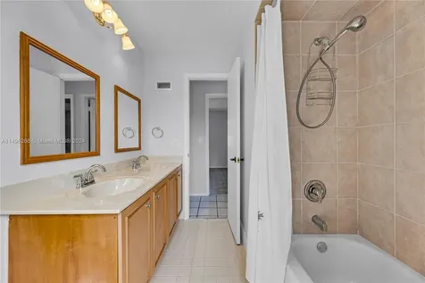 4060 NW 120th Way Sunrise FL 33323