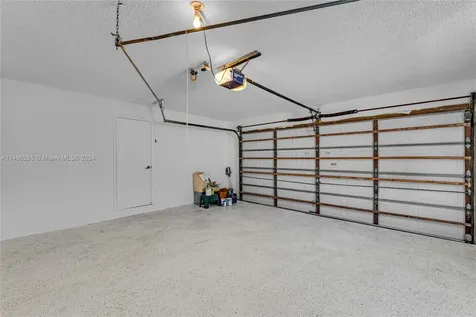 4060 NW 120th Way Sunrise FL 33323