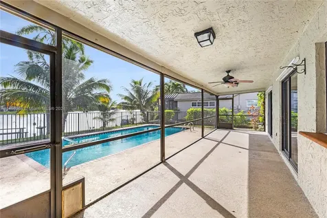 4060 NW 120th Way Sunrise FL 33323