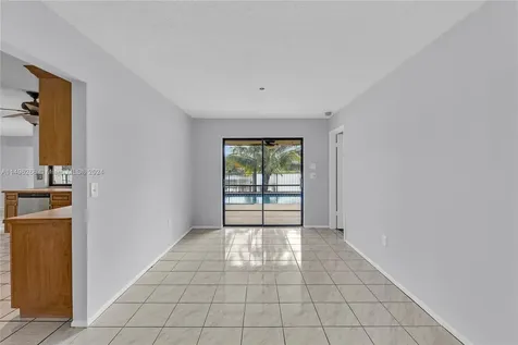4060 NW 120th Way Sunrise FL 33323