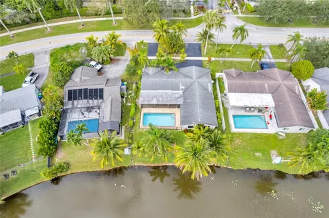 4060 NW 120th Way Sunrise FL 33323