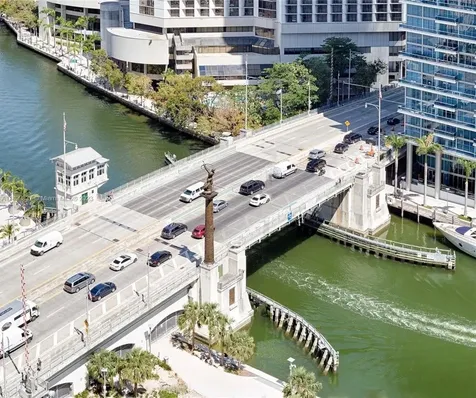 475 Brickell Avenue Miami FL 33131