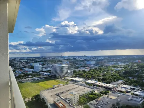3301 NE 1st Avenue Miami FL 33137