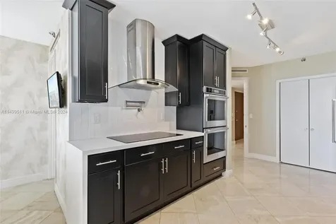 19500 Turnberry Way Aventura FL 33180