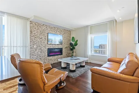 19500 Turnberry Way Aventura FL 33180