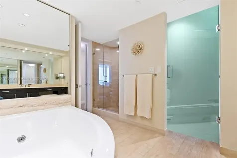 19500 Turnberry Way Aventura FL 33180