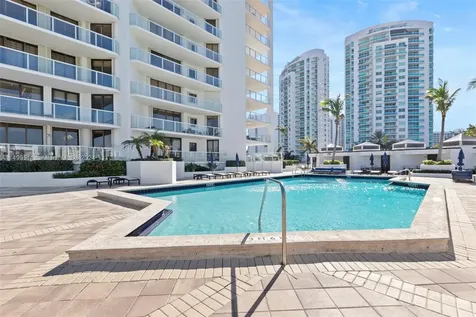 19500 Turnberry Way Aventura FL 33180