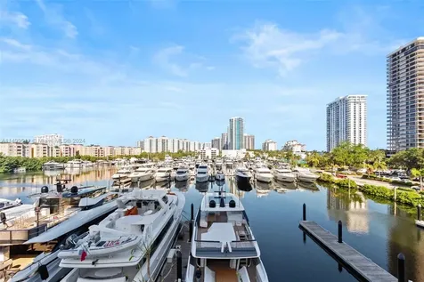 19500 Turnberry Way Aventura FL 33180