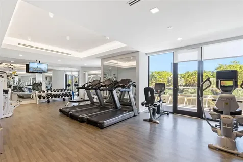 19500 Turnberry Way Aventura FL 33180