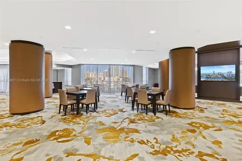 19500 Turnberry Way Aventura FL 33180