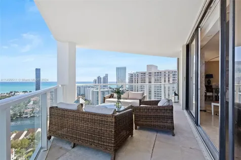 19500 Turnberry Way Aventura FL 33180