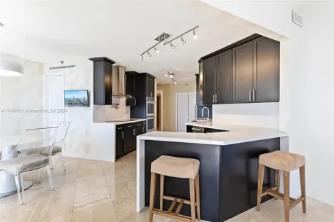 19500 Turnberry Way Aventura FL 33180