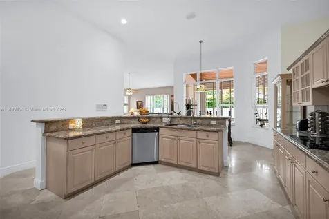 5750 SW 67th Avenue South Miami FL 33143