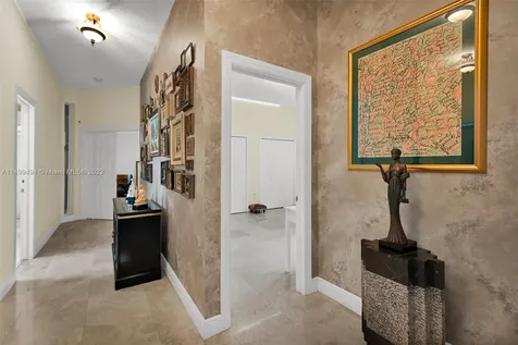 5750 SW 67th Avenue South Miami FL 33143