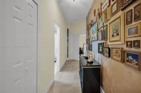 5750 SW 67th Avenue South Miami FL 33143