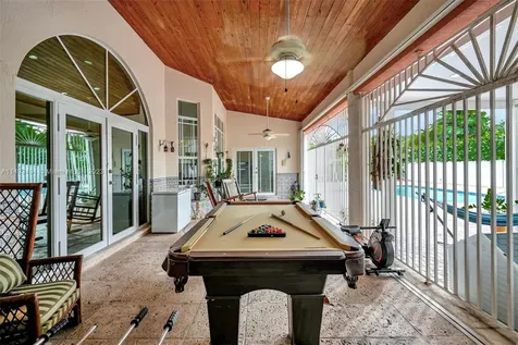 5750 SW 67th Avenue South Miami FL 33143