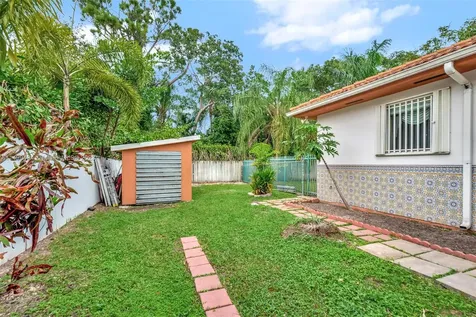 5750 SW 67th Avenue South Miami FL 33143