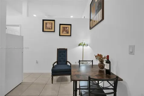 5750 SW 67th Avenue South Miami FL 33143