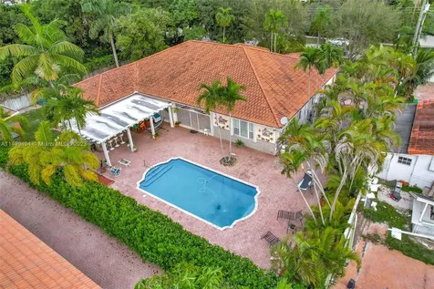5750 SW 67th Avenue South Miami FL 33143