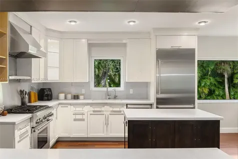 435 Castania Avenue Coral Gables FL 33146