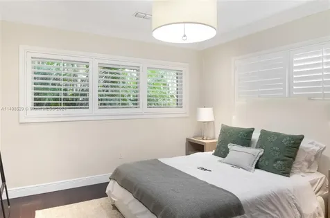 435 Castania Avenue Coral Gables FL 33146