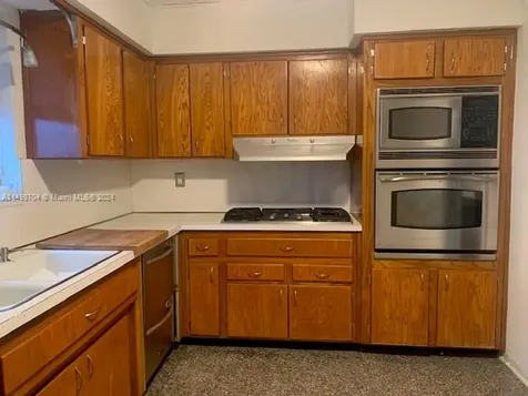 533 Malaga Avenue Coral Gables FL 33134
