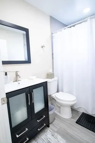 18706 SW 100th Avenue Cutler Bay FL 33157