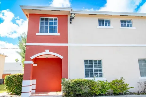 18706 SW 100th Avenue Cutler Bay FL 33157
