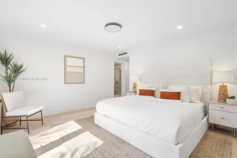 754 W 51st Street Miami Beach FL 33140