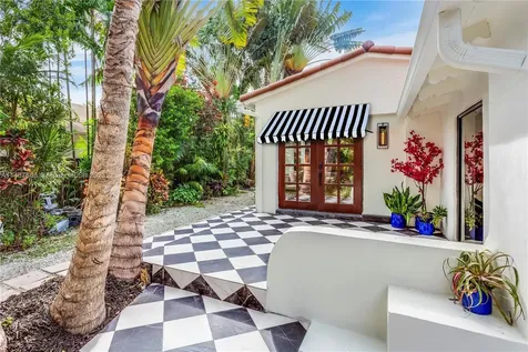 754 W 51st Street Miami Beach FL 33140