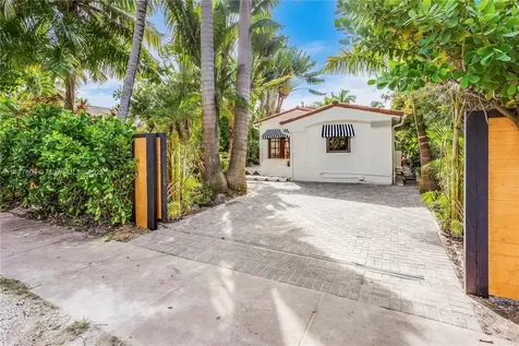 754 W 51st Street Miami Beach FL 33140