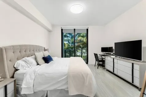 2960 NE 207th Street Aventura FL 33180