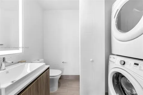 2960 NE 207th Street Aventura FL 33180