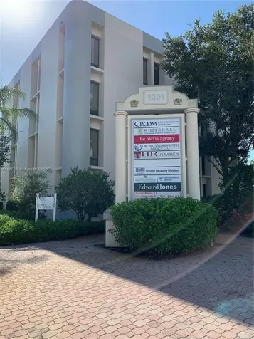 1201 19th Place Vero Beach FL 32960
