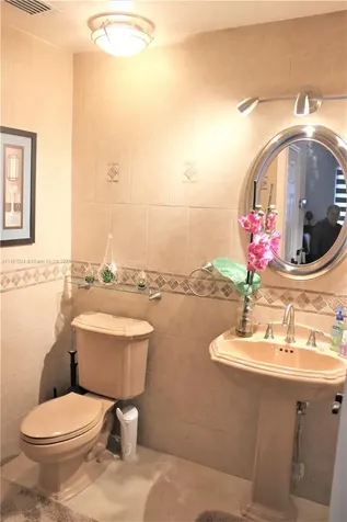 1173 NW 184th Terrace Pembroke Pines FL 33029