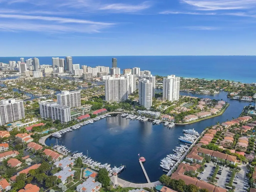 21055 Yacht Club Drive Aventura FL 33180