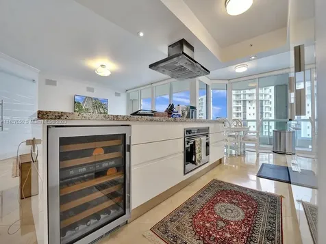 21055 Yacht Club Drive Aventura FL 33180