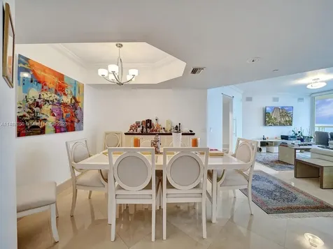 21055 Yacht Club Drive Aventura FL 33180