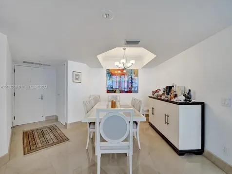 21055 Yacht Club Drive Aventura FL 33180