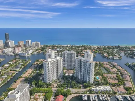 21055 Yacht Club Drive Aventura FL 33180