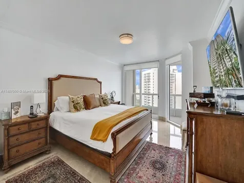 21055 Yacht Club Drive Aventura FL 33180