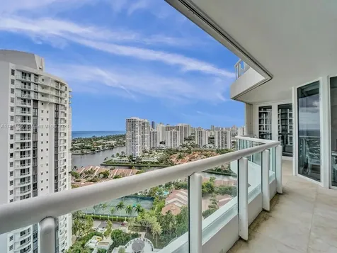 21055 Yacht Club Drive Aventura FL 33180